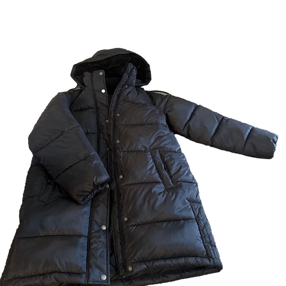 American Eagle Outfitters Jackets & Blazers - American eagle woman’s  long hooded black puffer coat size medium